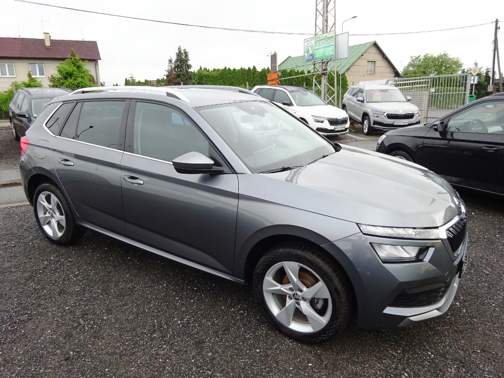 KAMIQ Ambition Plus 1,0 TSI 81kW + 7st. DSG - 2022 - 1.Majitel - DPH !