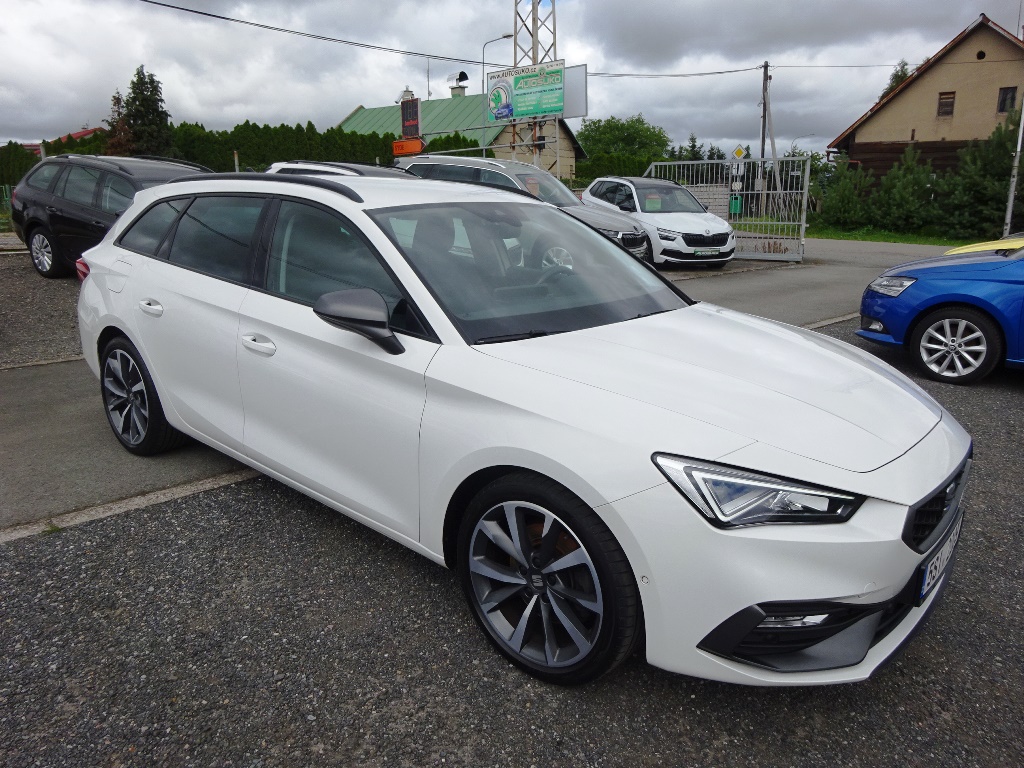 SEAT LEON Sportstourer FR 1,5 TSI 96kW + 6st.man. - 1.Maj. - ČR - DPH !