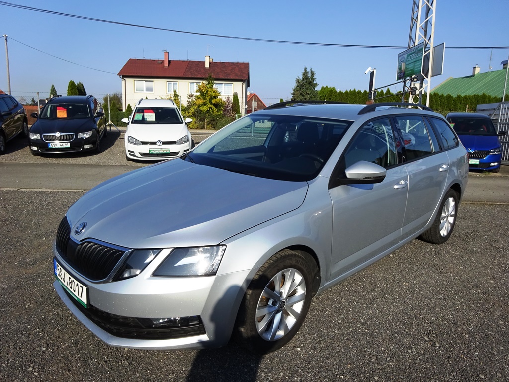 OCTAVIA COMBI III FC Ambition Plus 1,6 TDI 85kW + 7st. DSG - DPH !